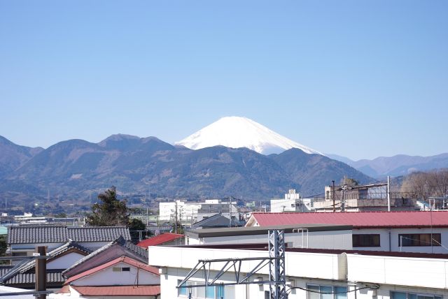 美しい富士山、高台の景色も期待感が上がる。