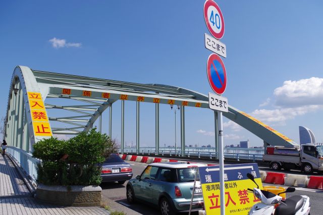 瑞穂橋（東神奈川駅～）(2018年)の写真ページへ