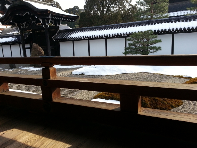 東福寺、雪の枯山水庭園
