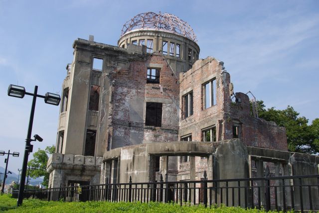 旅行まとめ 広島旅行1日目 後半 原爆ドーム 平和記念公園 平和記念資料館 写真 旅行 散策 ブログ みやだい