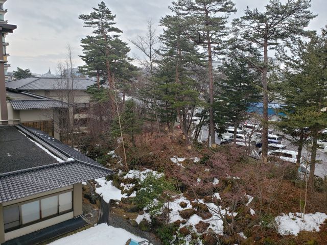 ホテル櫻井・窓の外