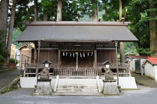 奥氷川神社の本殿