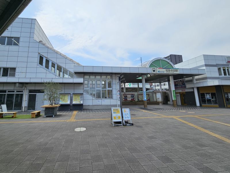 名鉄・知多半田駅