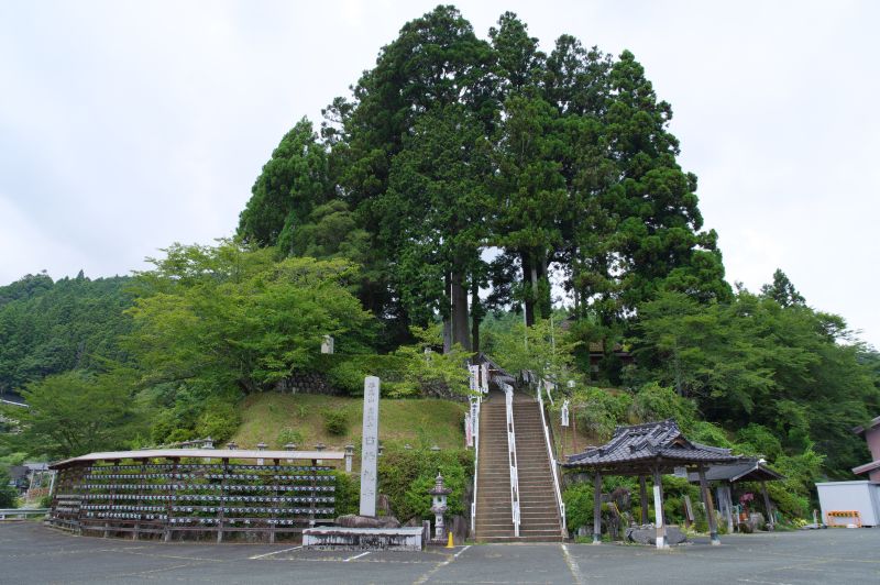 田峯観音