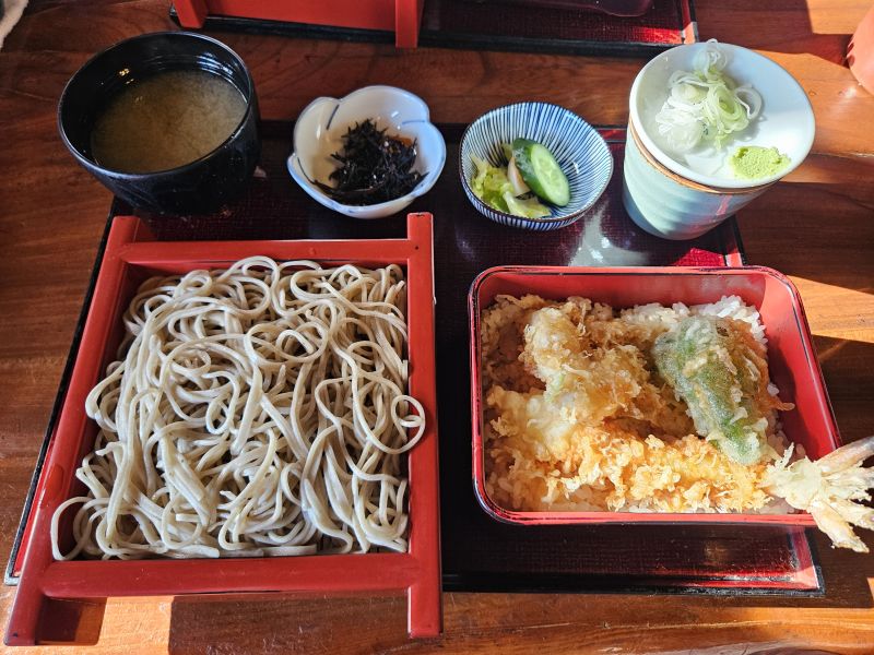 そば付き天丼