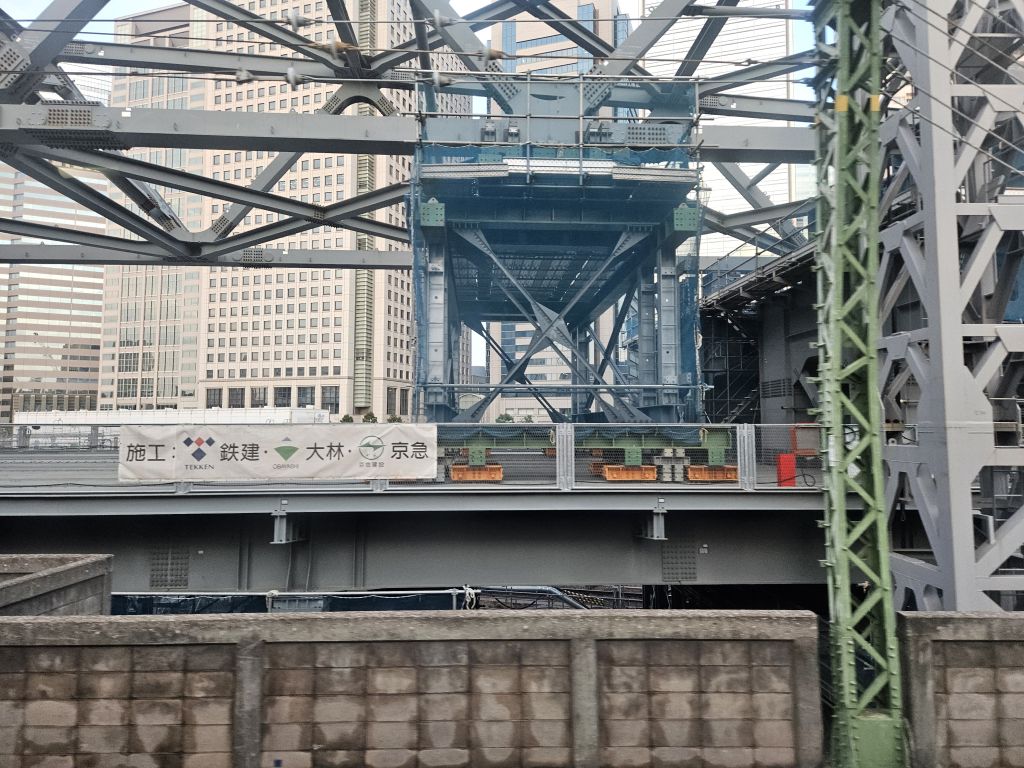 京急品川駅付近