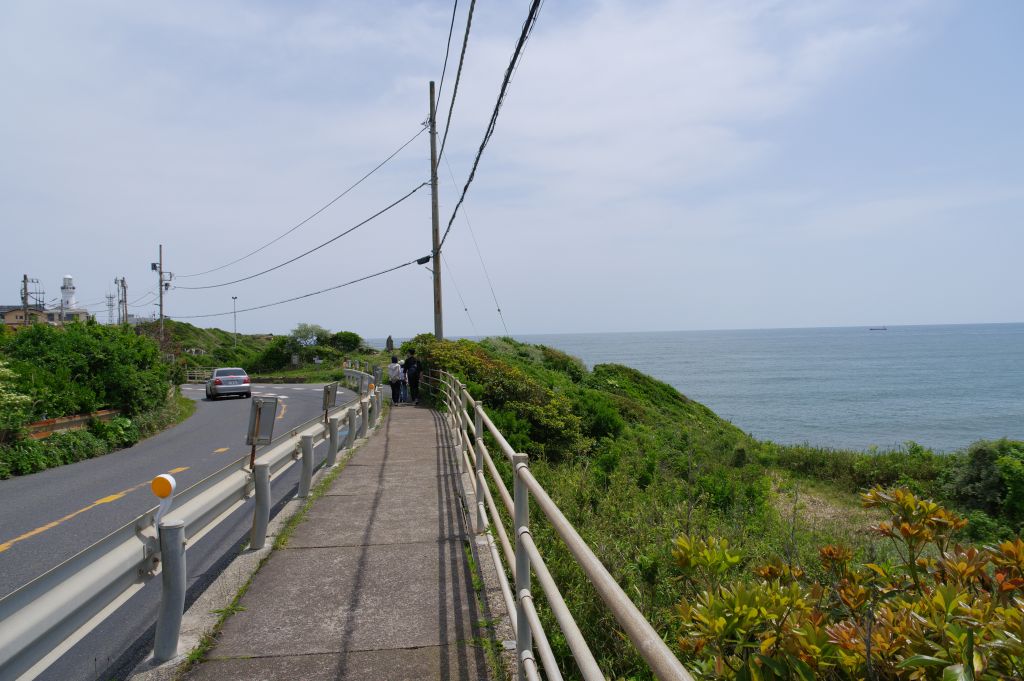 犬吠埼へ歩く・海沿い