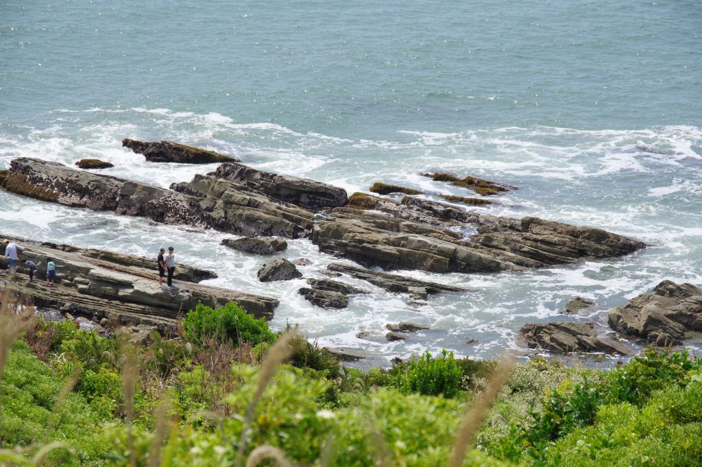 犬吠埼・海の岩場