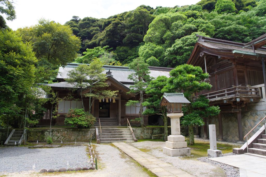 美保神社・左側の社務所