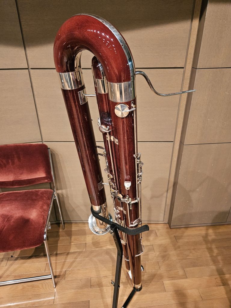 コントラファゴットの金属磨きをした