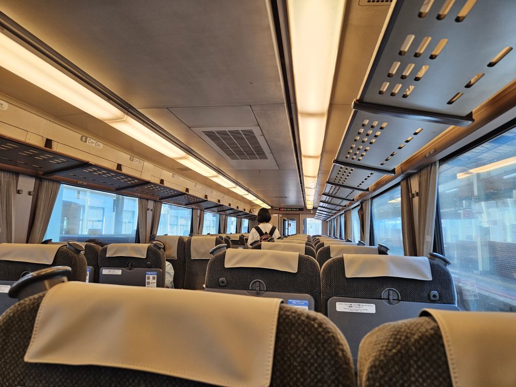 スーパーまつかぜ車内