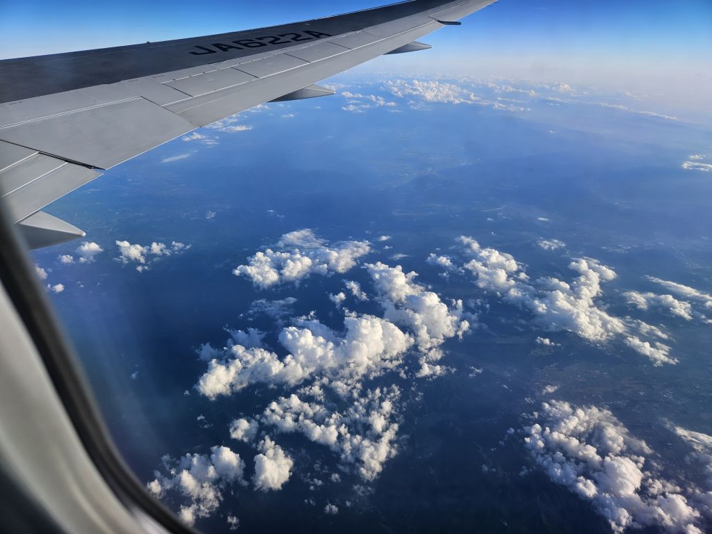 飛行機からの景色・滋賀付近上空