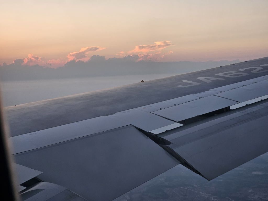 飛行機からの景色・夕空