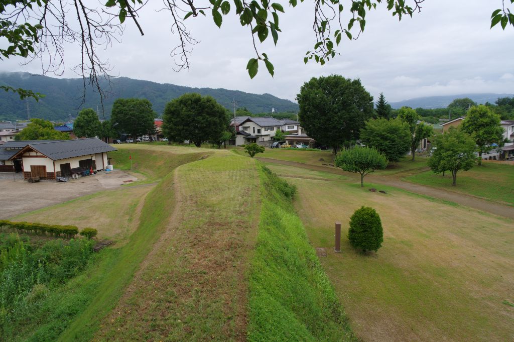 松代城・戌亥隅櫓台から西側眺望