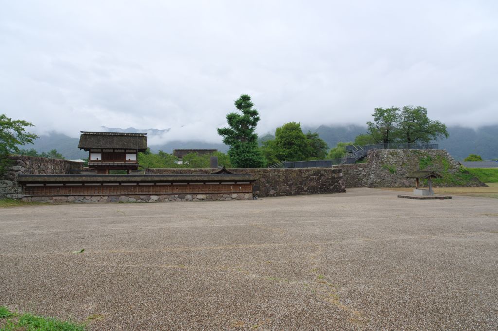 松代城・本丸を北側から