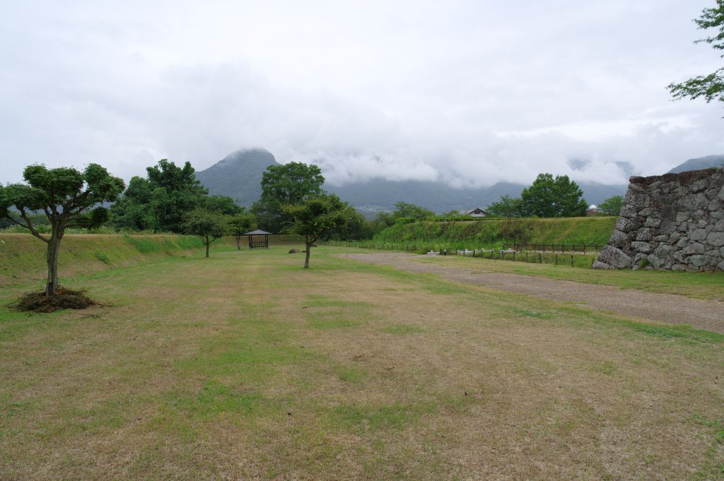 松代城・北側の広場