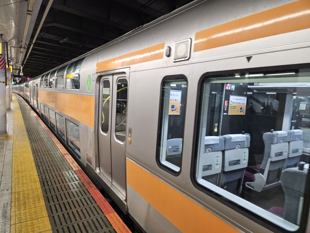 中央線・二階建て