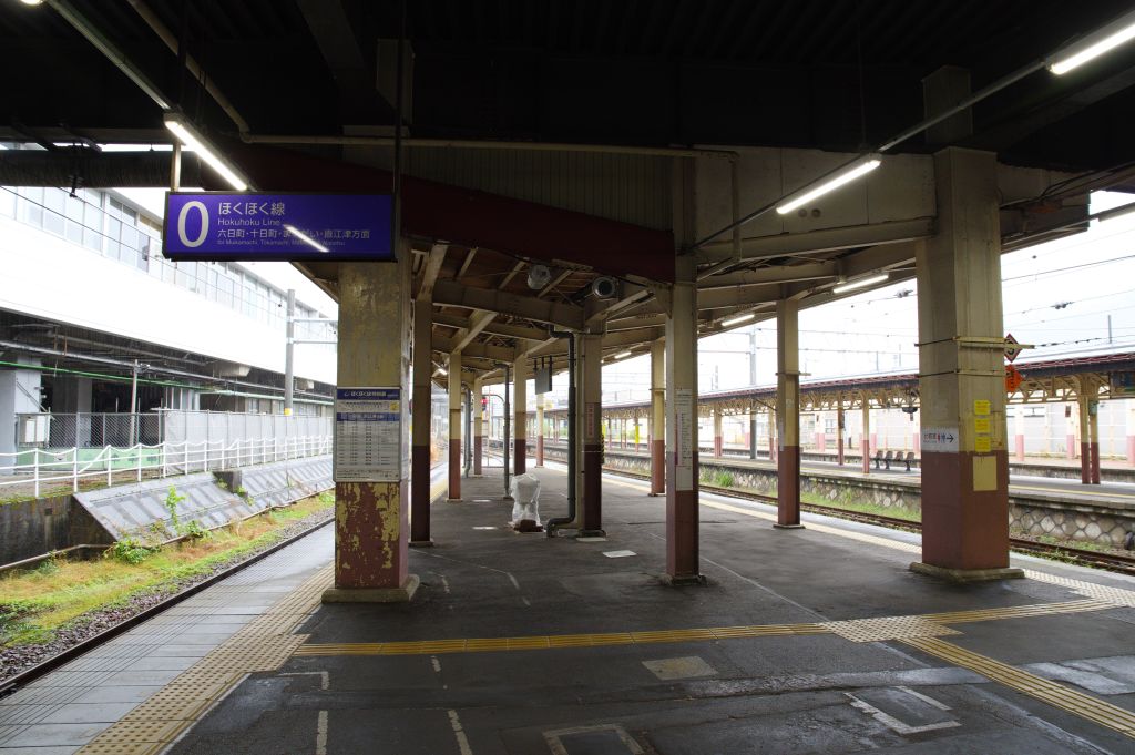 越後湯沢駅・0番線と1番線