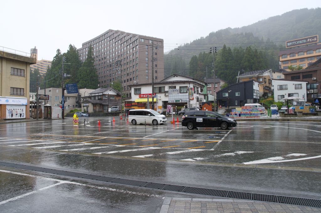 越後湯沢駅・西口ロータリー