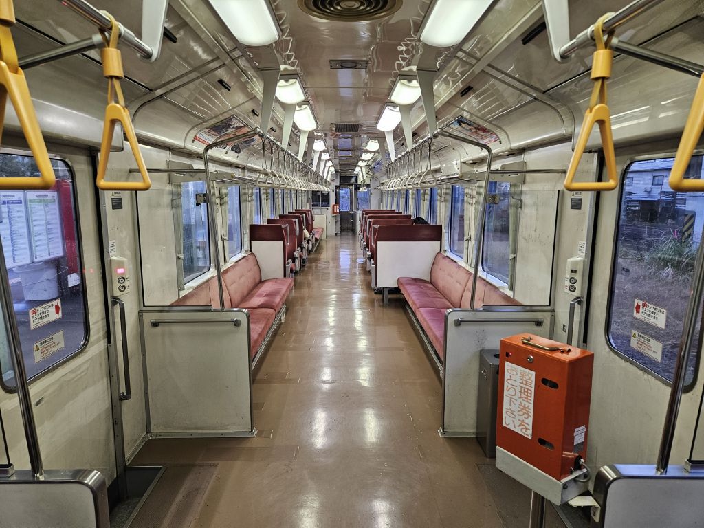 飯山線・車内