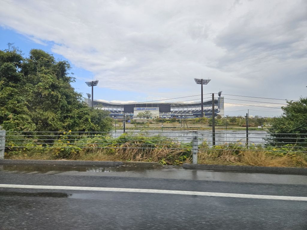 長岡から村上へ・スタジアム