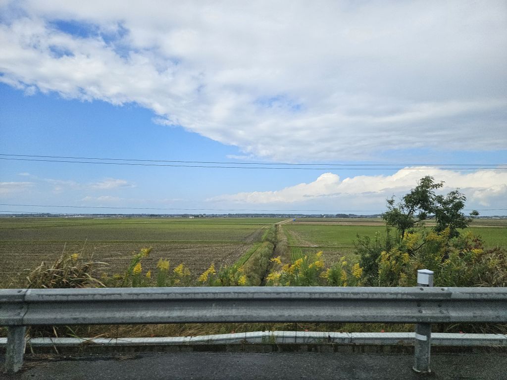 長岡から村上へ・畑が広がる