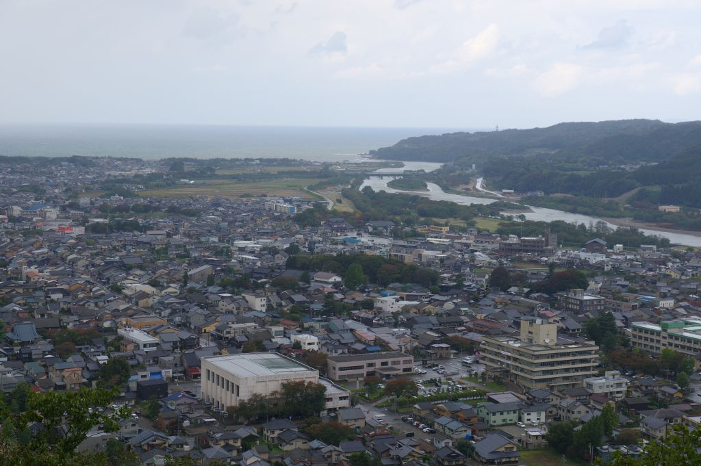 村上城・本丸眺望・河口側