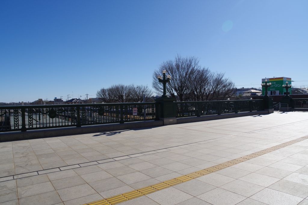深谷駅・デッキ