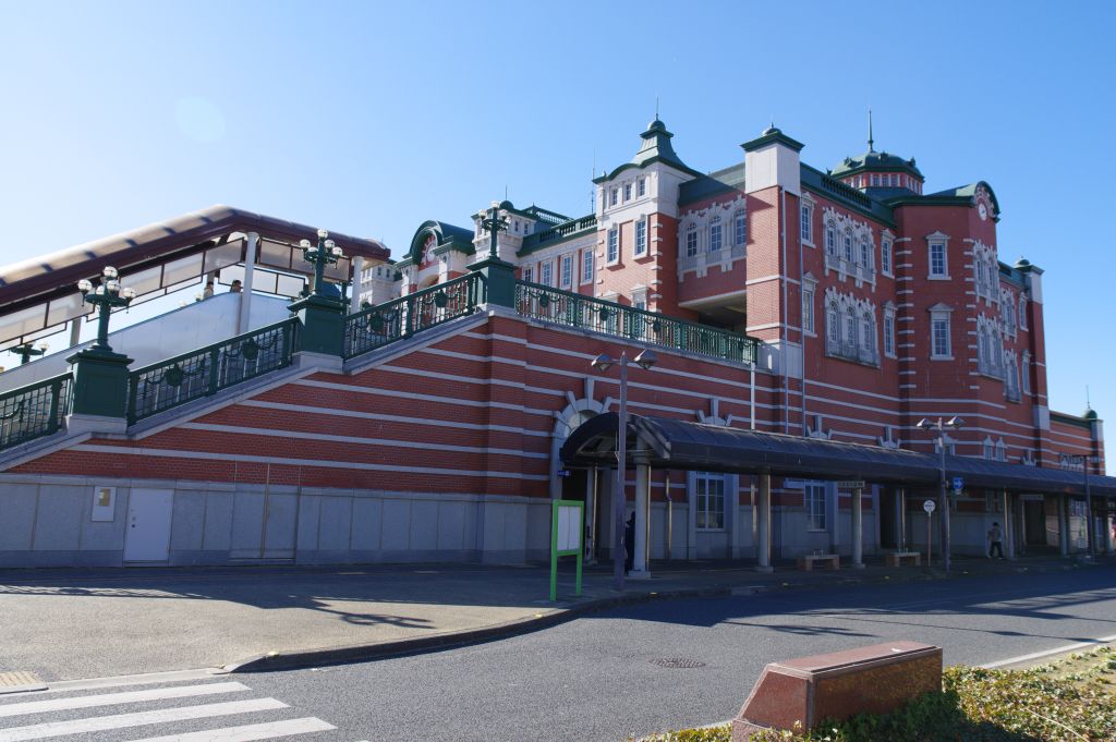 深谷駅・北口からの駅舎