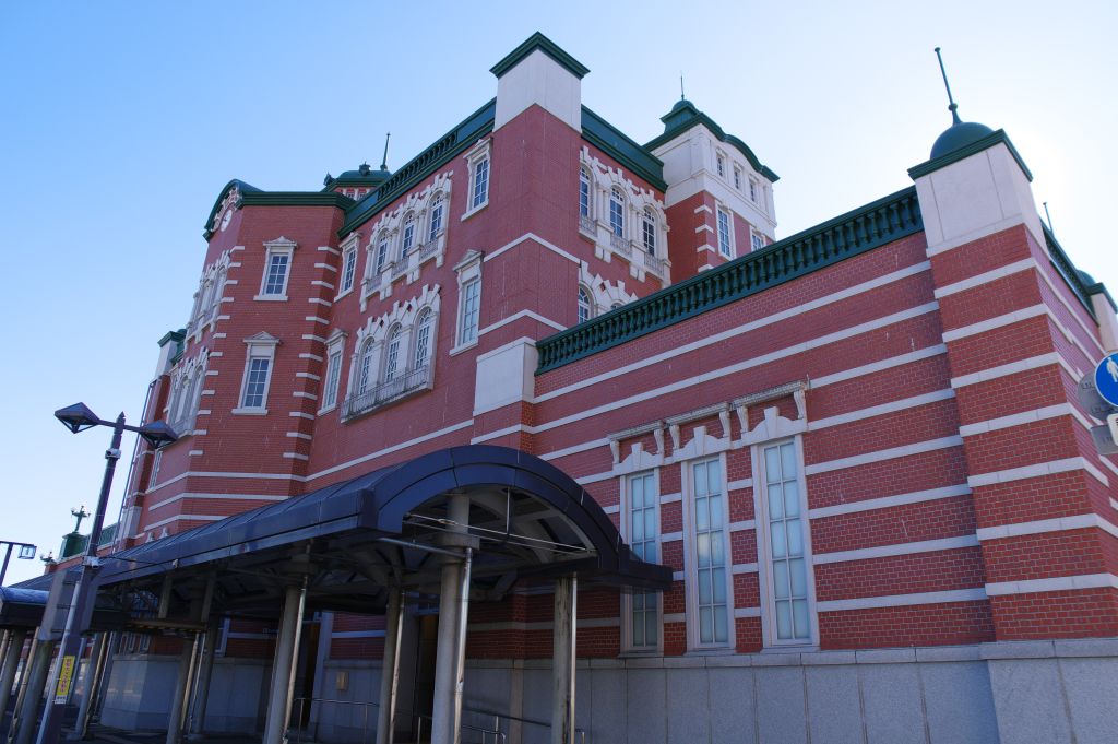深谷駅・北口の駅舎