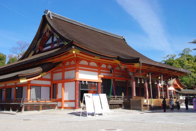 八坂神社の紅葉の写真ページ