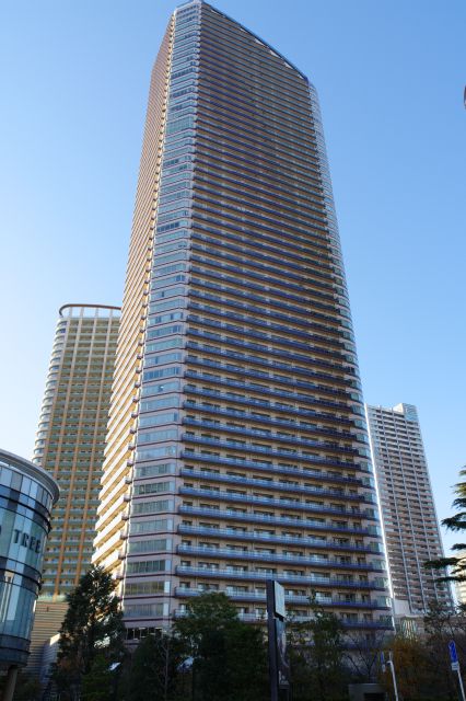 パークシティ武蔵小杉ミッドスカイタワー。