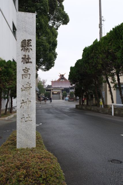 高崎の市街地にある高崎市総鎮守の神社です。