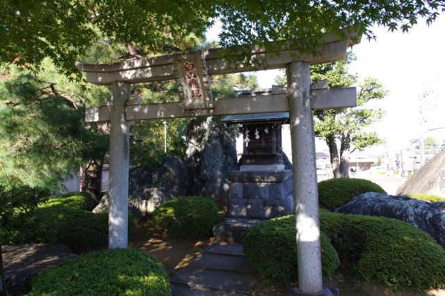 白山神社は慈覚大師により祀られた。