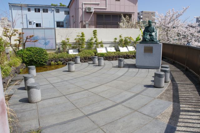 芭蕉庵史跡展望庭園の写真ページ