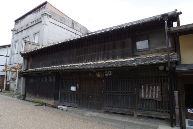 浅見家の建物。岩村藩の政治、財政に盡力。