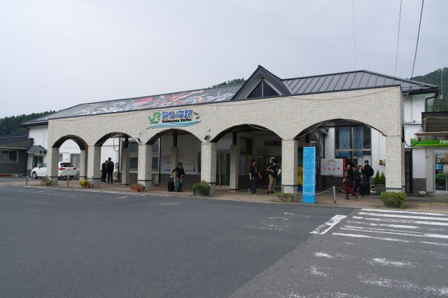 気仙沼駅の写真ページ