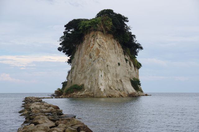 存在感のある島。