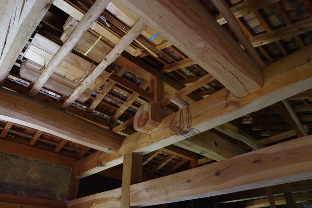 天井の木組み。