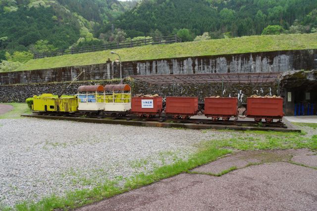 トロッコ列車の展示、小さくてかわいい。