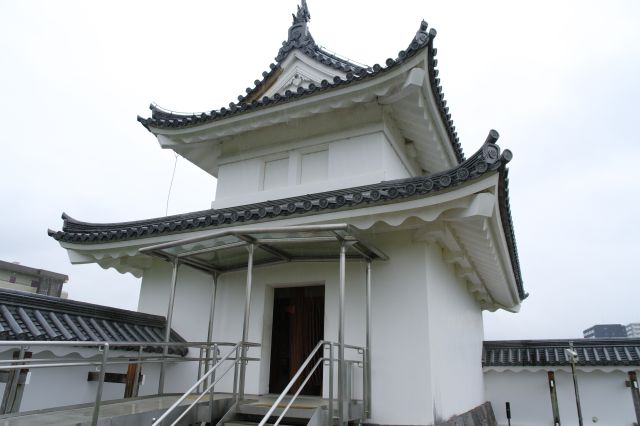 富士見櫓に入ります。