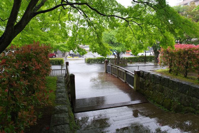 清明台へのアプローチ部分。