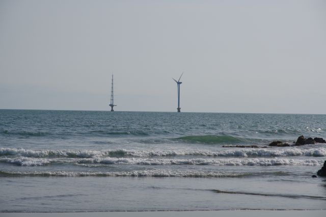 奥には養生風力発電があります。