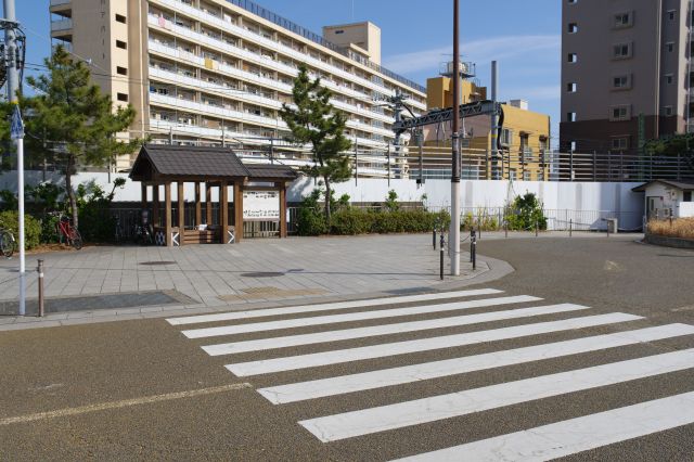 空間は昔の京急の駅だったようです。